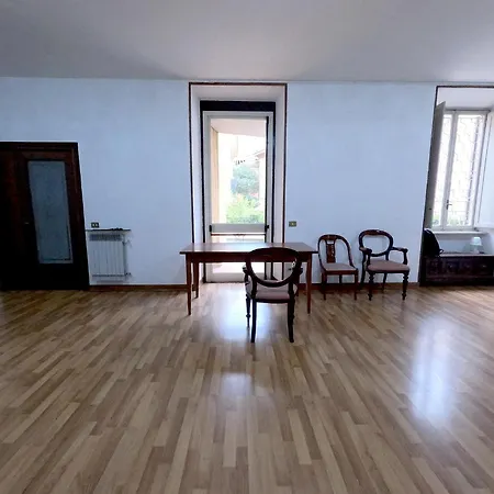 Roma Room Hotel فندق روما