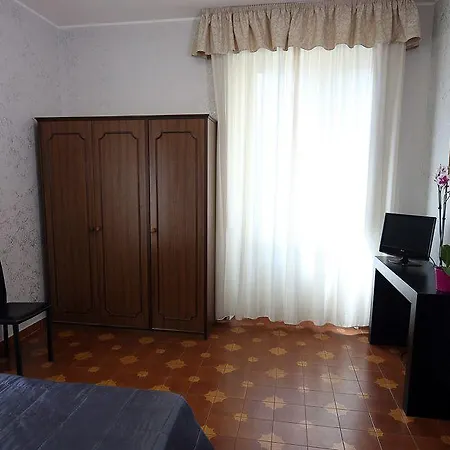 로마 룸 호텔 호텔 3*