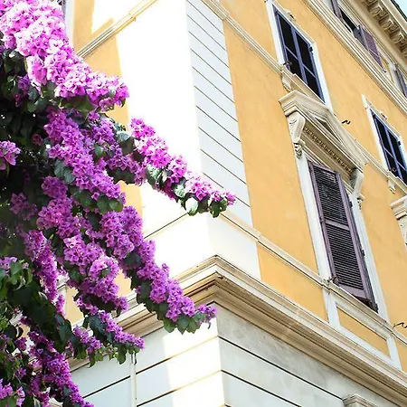 فندق Roma Room Hotel
