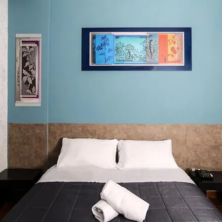 Roma Room Hotel روما