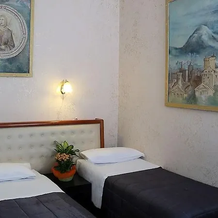 Roma Room Hotel Отель Рим