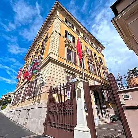 Roma Room Hotel 3*