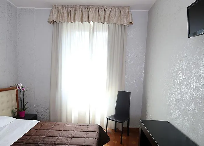 Szálloda Roma Room Hotel Róma