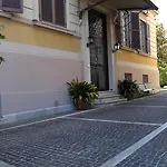 Roma Room Hotel Szálloda