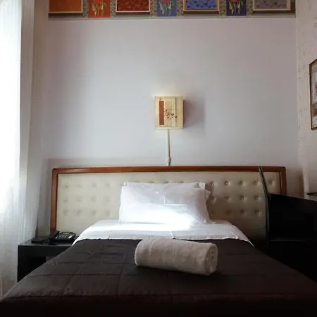 Hotel Roma Room Hotel Rzym