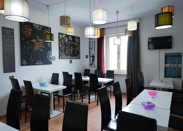 Roma Room Hotel Otel 3*
